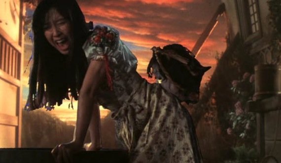 house-hausu-japanese-horror-movie