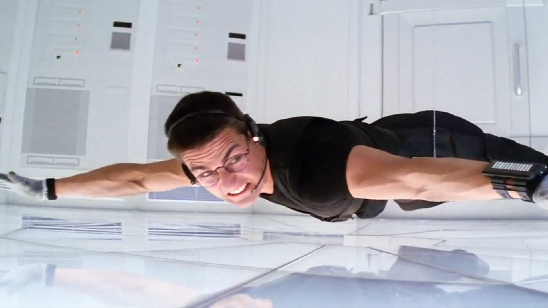 Mission Impossible (1996) Breaking into Langley